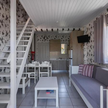 Potamaki Studios & Apartments Sztúpa Kültér fotó