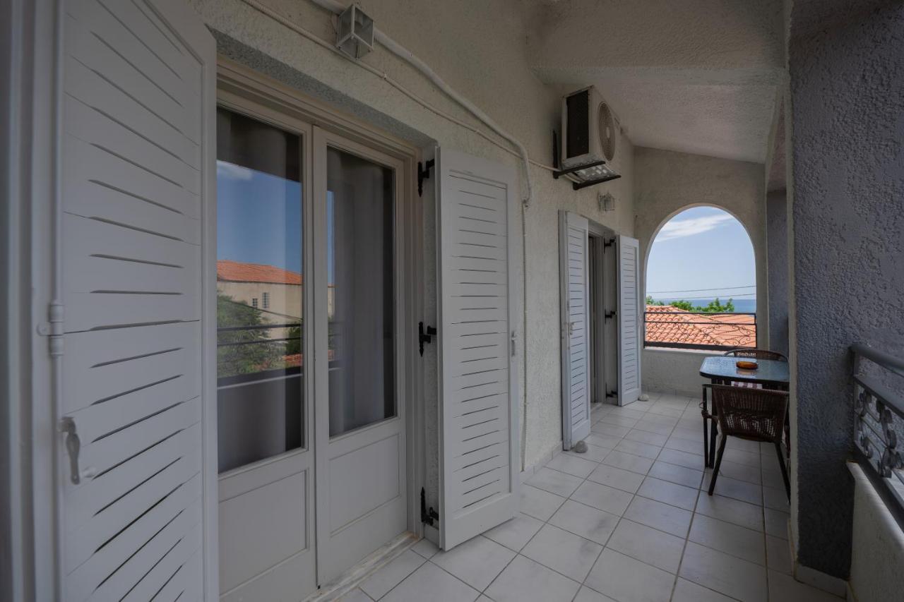 Potamaki Studios & Apartments Sztúpa Kültér fotó