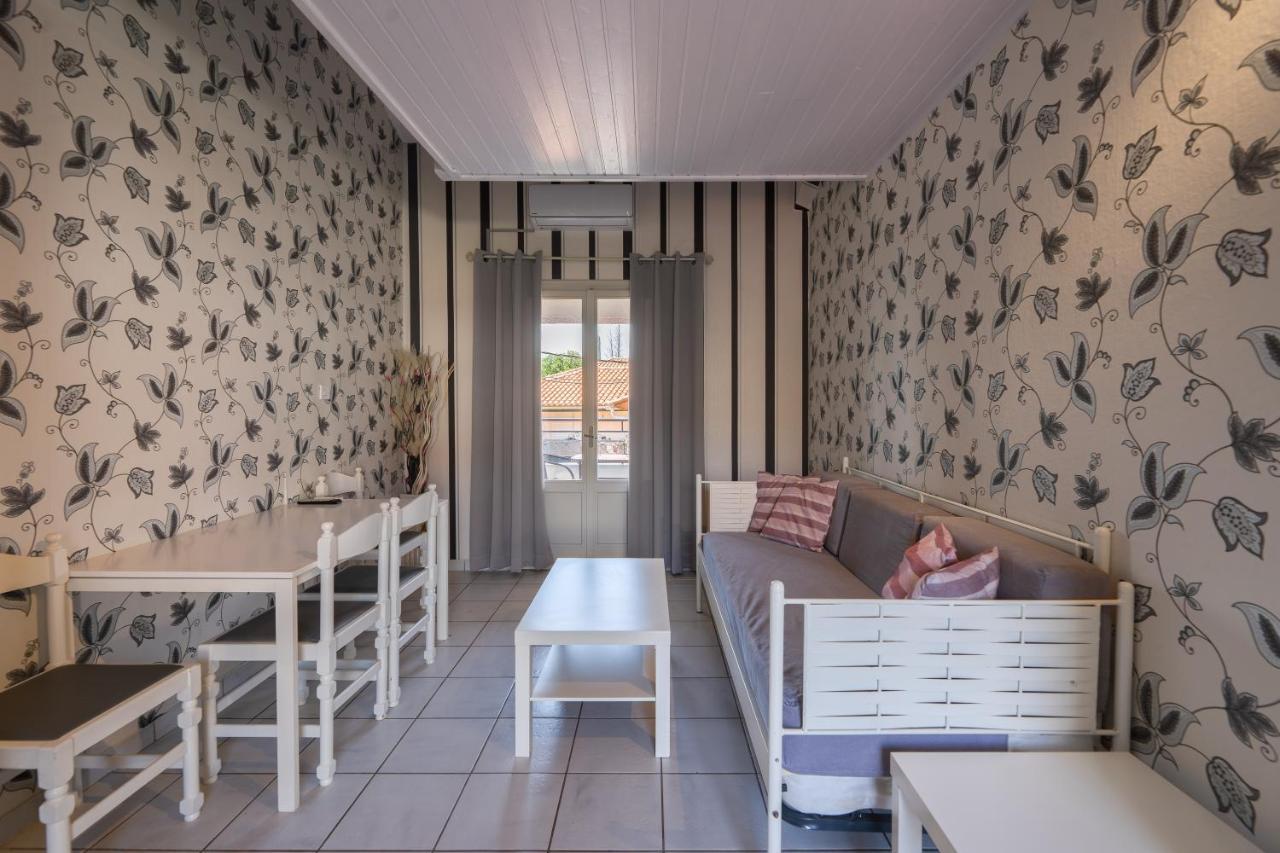 Potamaki Studios & Apartments Sztúpa Kültér fotó